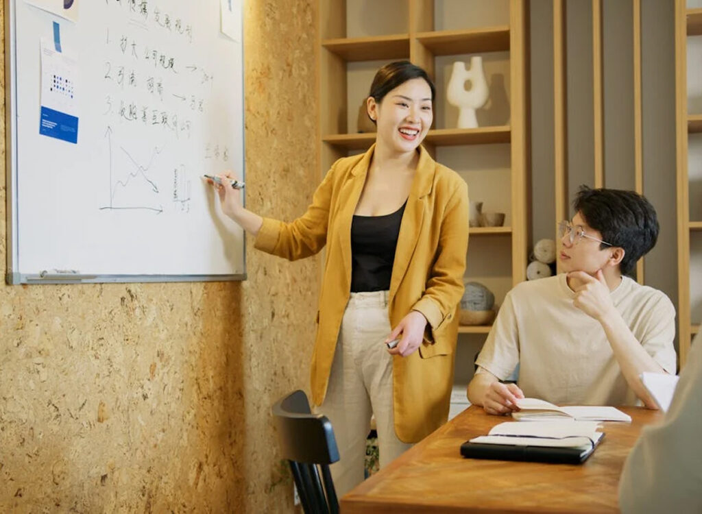 Navigating Social Media Trends: What Marketers Need to Know in 2025 post free 09